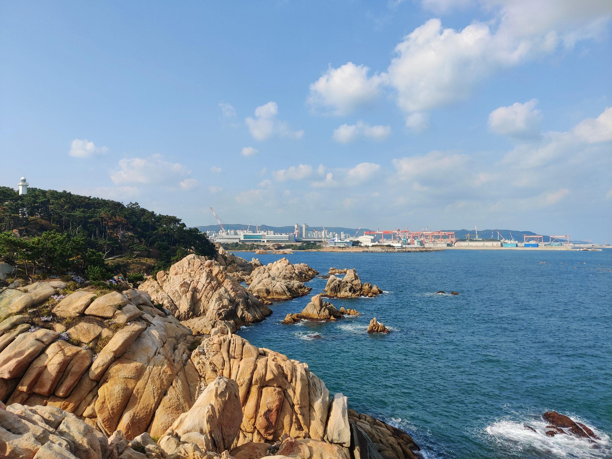 Ulsan views from Daewangam Park