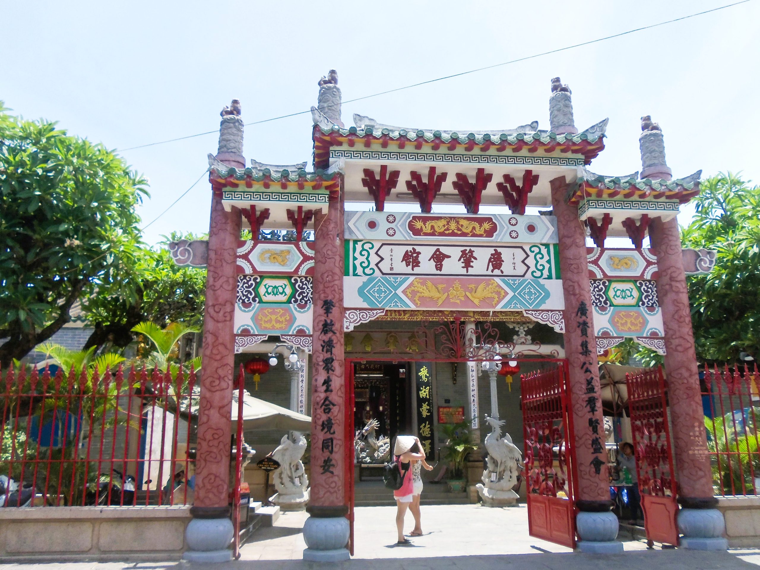 Solo travel and adaptability