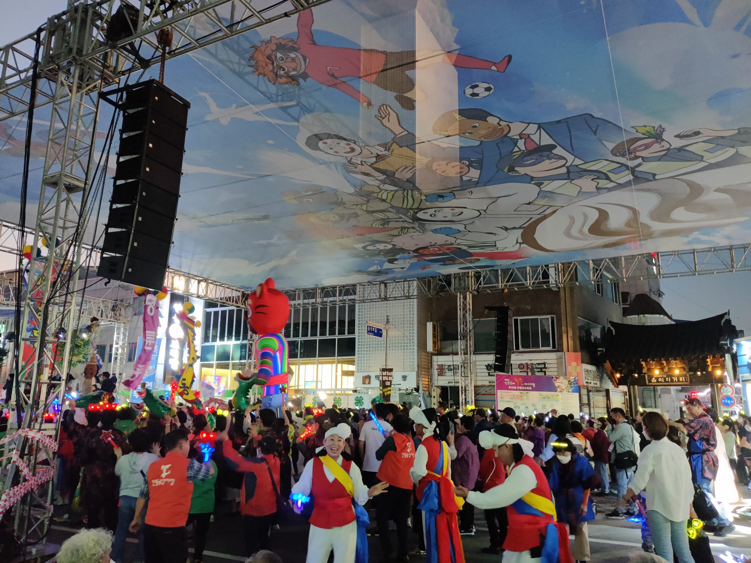 Solo travel experiences