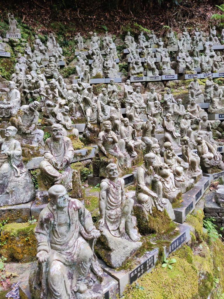 Hundreds of statues in Nanzoin