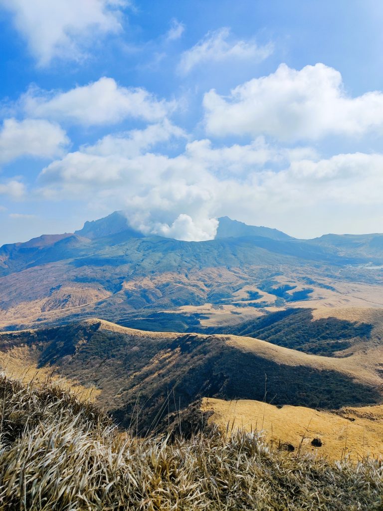 Kishimadake and volcanic crater - Aso