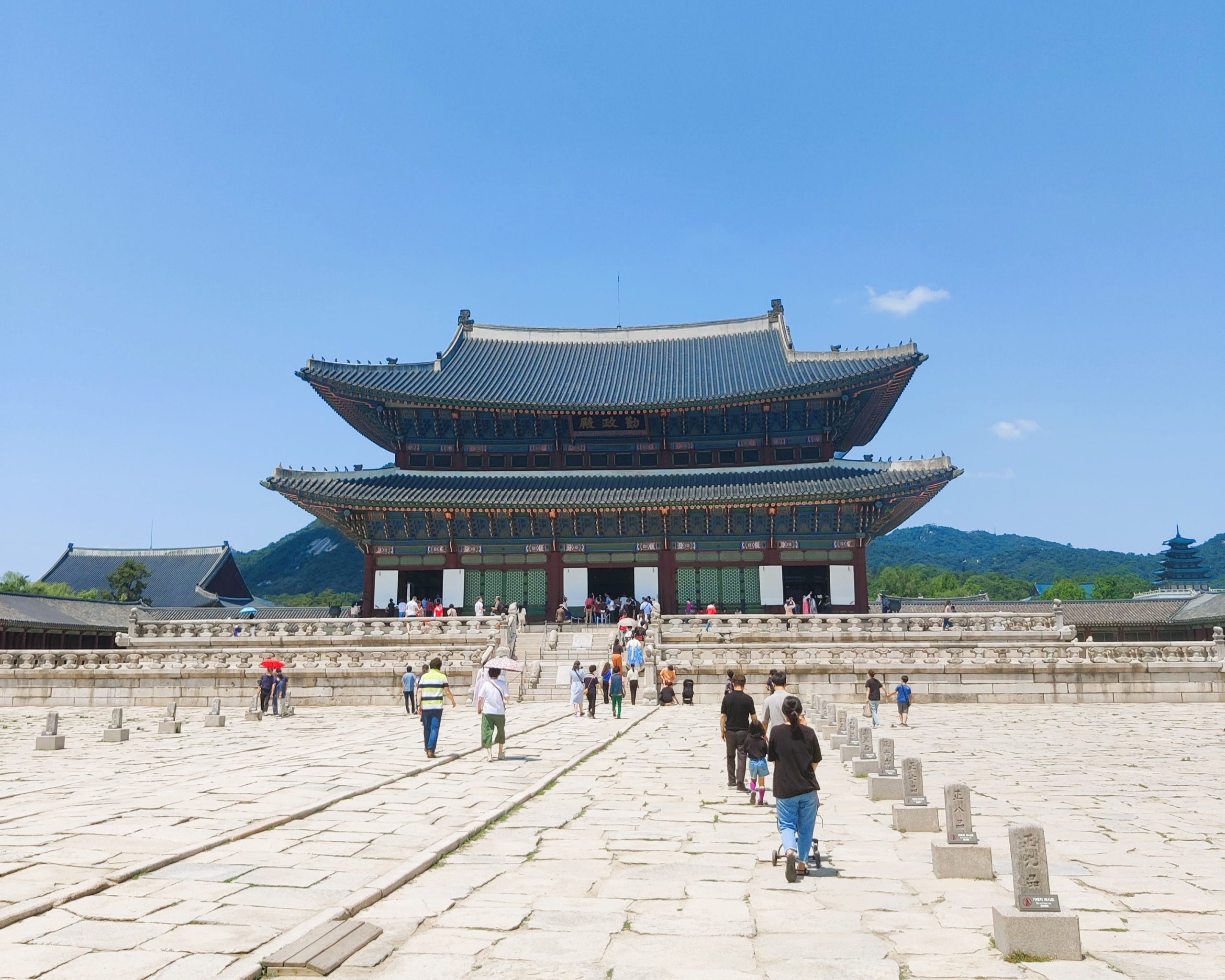 Gyeongbokgung palace visit - Seoul 3-day itinerary